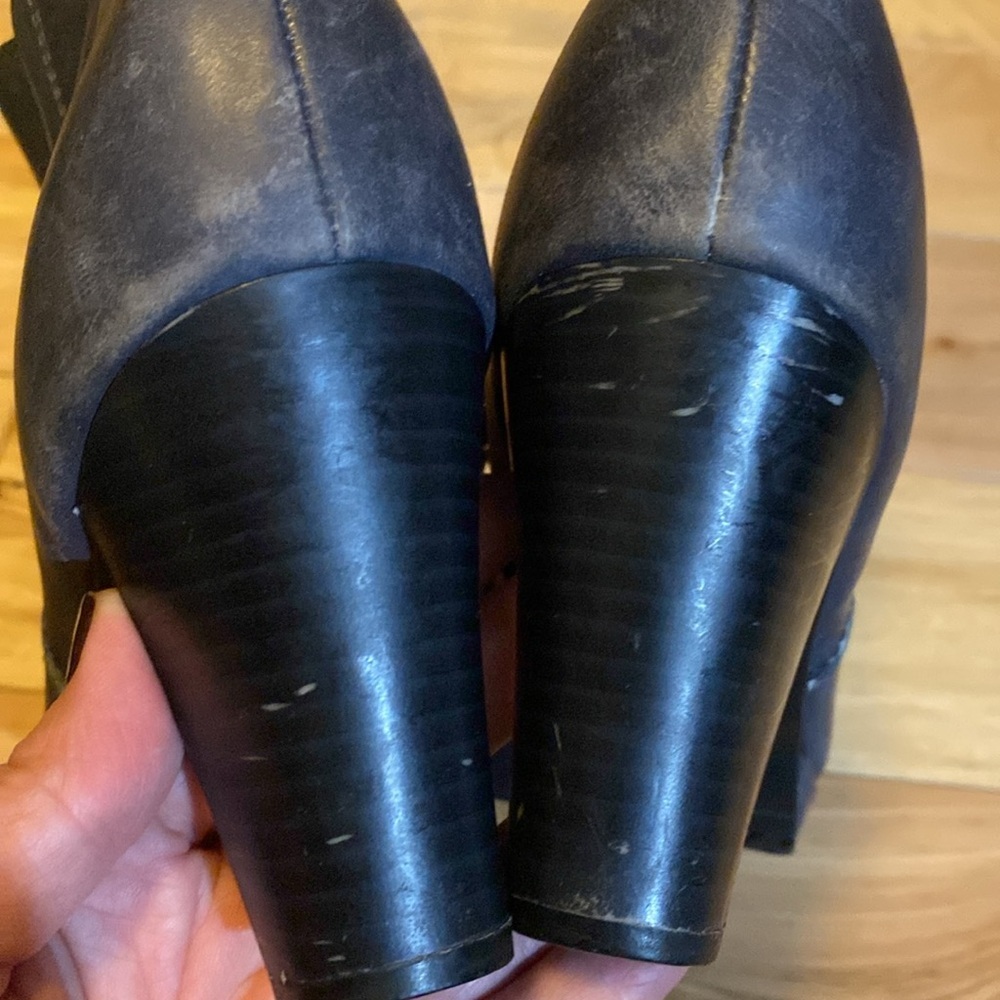 Women's Gerry Weber Ankle Boots - Picture 17 of 17